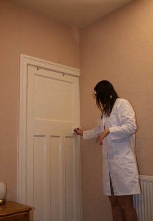 18 year old girl Hailey Little takes off yoga attire to stand naked